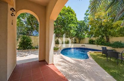Villa - 3 Bedrooms - 4 Bathrooms for rent in Springs 10 - The Springs - Dubai