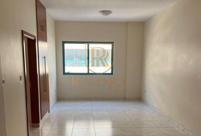 92273198 - Property Main Image