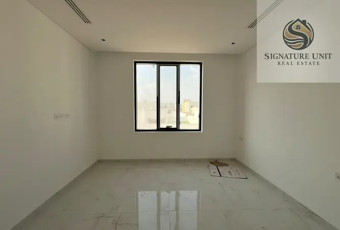 163707825 - Property Image 3