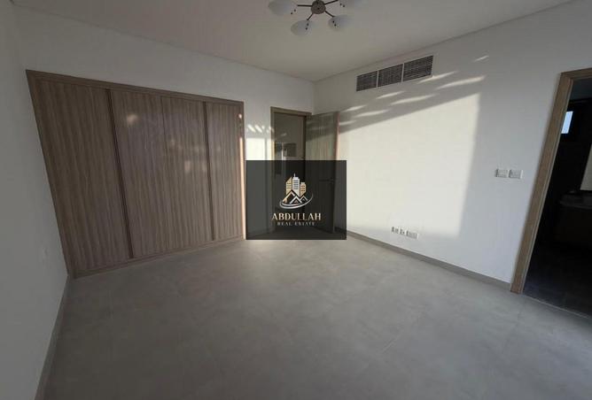 78195760 - Property Image 3