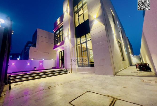 74232817 - Property Image 3