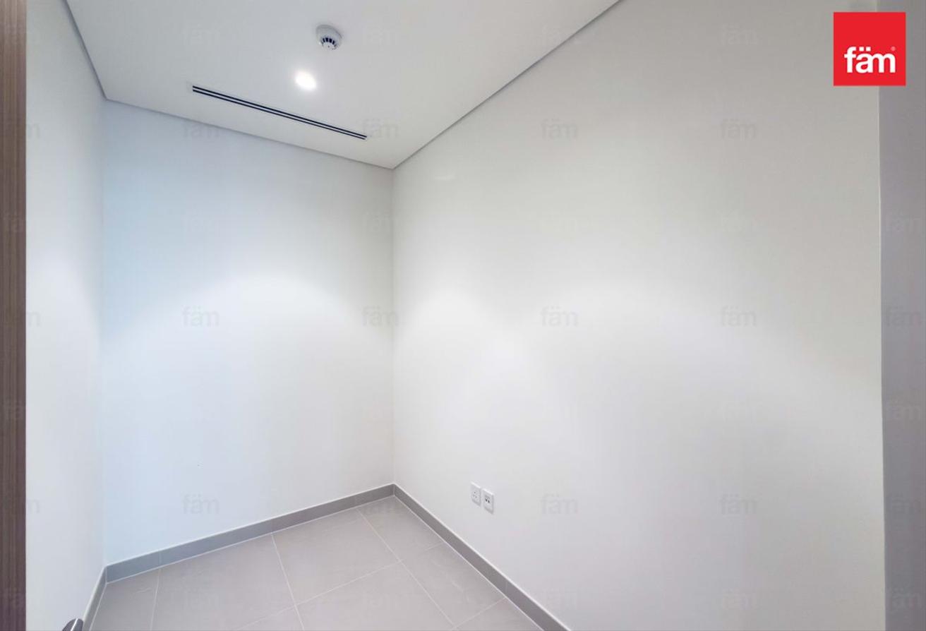VillaStyle Living | Private Entrance photo 13