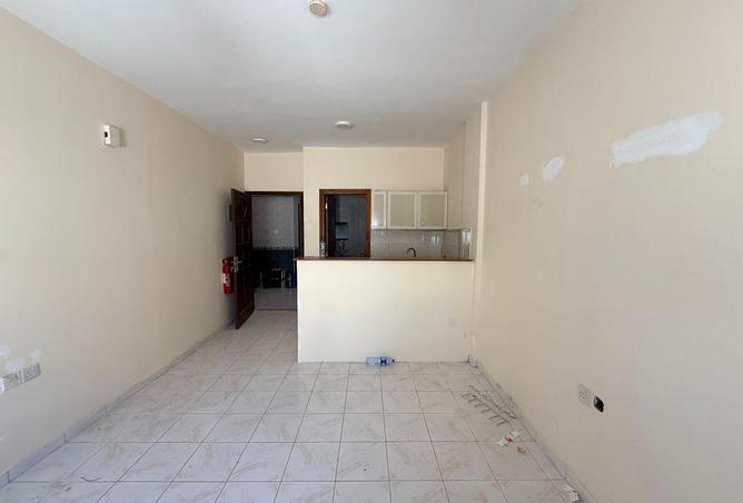 74593413 - صورة العقار 3