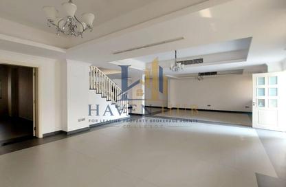 Villa - 3 - 5 for rent in Mirdif Villas - Mirdif - Dubai