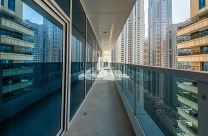 Apartment - 3 Bedrooms - 4 Bathrooms for rent in Marina Arcade Tower - Dubai Marina - Dubai