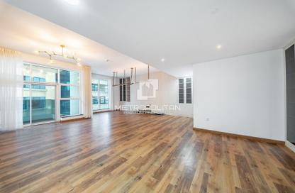 Apartment - 3 Bedrooms - 4 Bathrooms for rent in Marina Arcade Tower - Dubai Marina - Dubai Apartment - 3 Bedrooms - 4 Bathrooms for rent in Marina Arcade Tower - Dubai Marina - Dubai