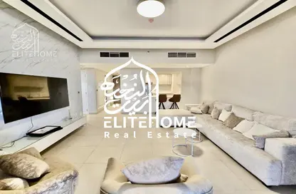 شقة - غرفة نوم - 2 حمامات للبيع في شقق مسك - الجادة - الشارقة