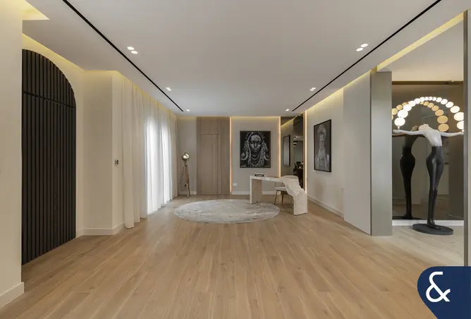 165042967 - Property Image 3