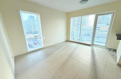Apartment - Studio - 1 Bathroom for rent in Ice Hockey - Dubai Sports City - Dubai