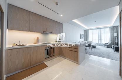 Apartment - 1 Bedroom - 2 Bathrooms for rent in The Palm Tower - Palm Jumeirah - Dubai