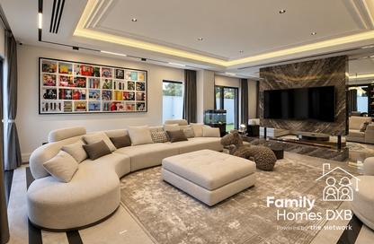 Villa - 4 - 5 for sale in Meadows 2 - Meadows - Dubai