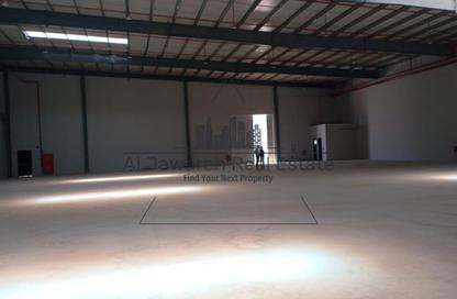 Warehouse - Studio - 2 Bathrooms for rent in Umm Dir - Umm Al Quwain