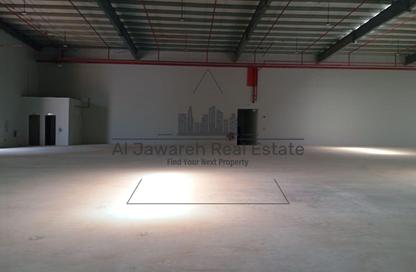 Warehouse - Studio - 2 Bathrooms for rent in Umm Dir - Umm Al Quwain