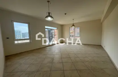 Apartment - 3 Bedrooms - 4 Bathrooms for sale in Abbey Crescent 2 - Abbey Crescent - Motor City - Dubai Apartment - 3 Bedrooms - 4 Bathrooms for sale in Abbey Crescent 2 - Abbey Crescent - Motor City - Dubai