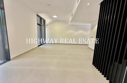 Townhouse - 4 - 5 for rent in Kaya - Masaar - Tilal City - Sharjah