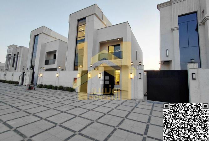 74237393 - Property Image 2