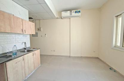 Apartment - Studio - 1 for rent in Fire Station Road - Muwaileh - Sharjah Apartment - Studio - 1 for rent in Fire Station Road - Muwaileh - Sharjah