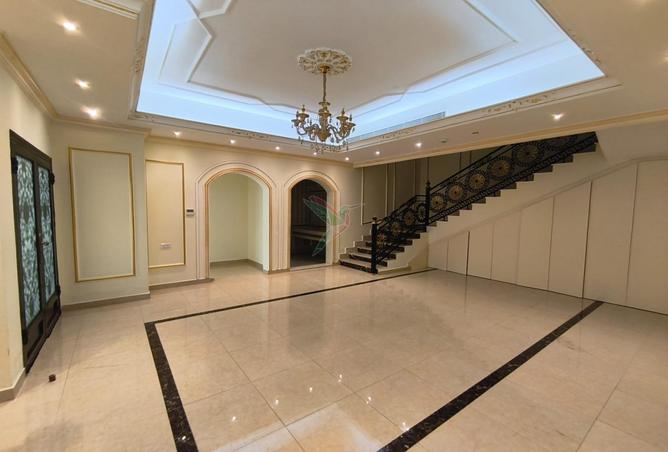 111842452 - Property Image 2