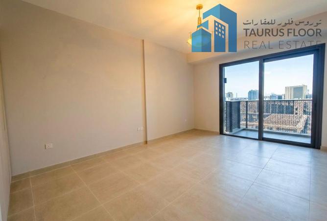 Studio|| Premium Finishing| Near Gold Souq Metro photo 3