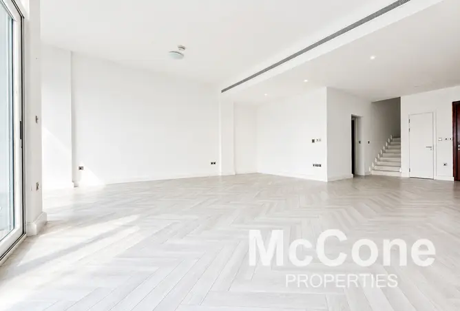 150896162 - Property Image 3