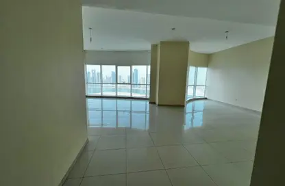 Apartment - 3 Bedrooms - 4 Bathrooms for rent in Al Khan Corniche - Al Khan - Sharjah