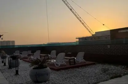 شقة - 1 حمام للايجار في برج او2 - منطقة 14 - قرية جميرا الدائرية - دبي