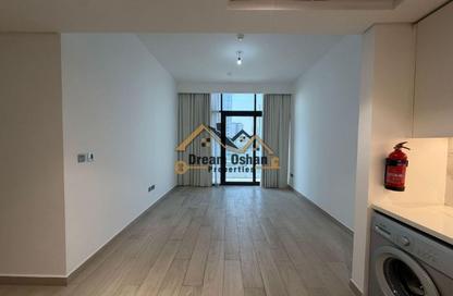 Apartment - 2 - 2 for rent in Azizi RIviera 18 - Azizi Riviera - Meydan One - Meydan - Dubai
