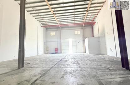 Warehouse - Studio for rent in Umm Dir - Umm Al Quwain