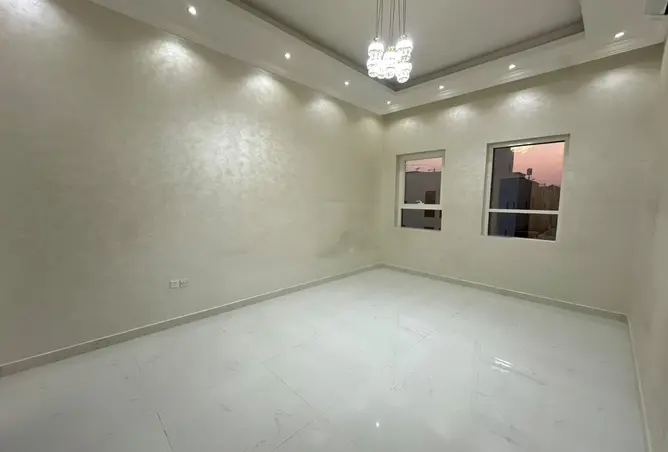151929569 - Property Image 3