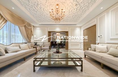 Villa - 5 - 6 for sale in West Yas - Yas Island - Abu Dhabi