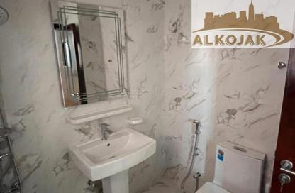 Villa - 3 - 3 for sale in Al Saada Street - Al Mushrif - Abu Dhabi