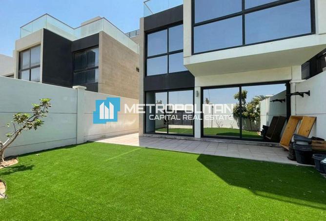 62057359 - Property Main Image