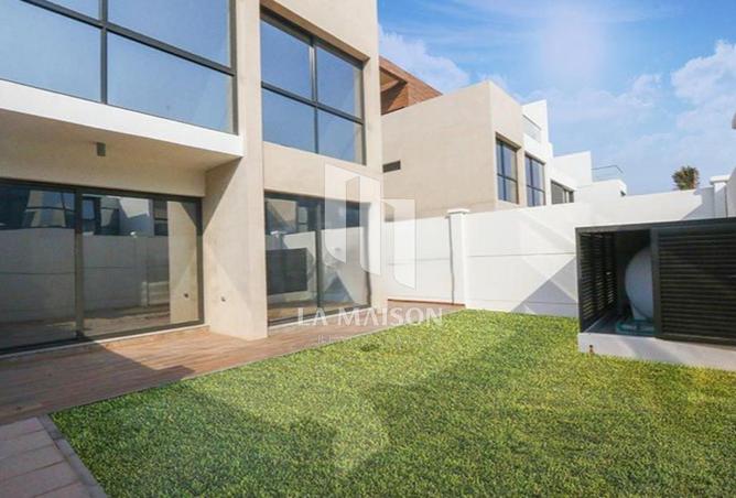 64406000 - صورة العقار 2