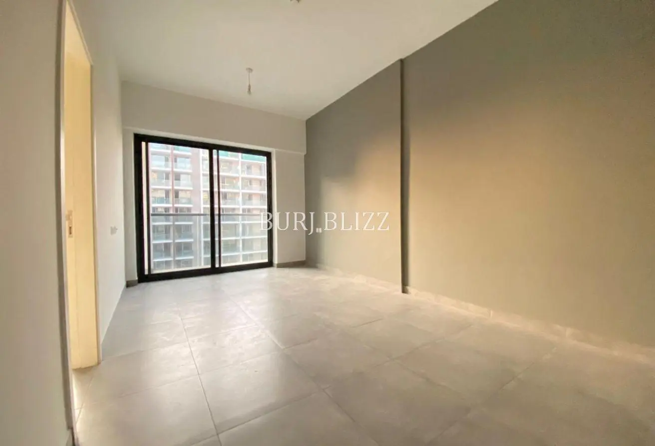 97398925 - Property Main Image