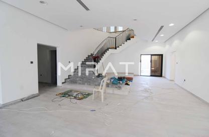 Villa - 5 Bedrooms - 7 Bathrooms for rent in Al Quoz 1 Villas - Al Quoz 1 - Al Quoz - Dubai