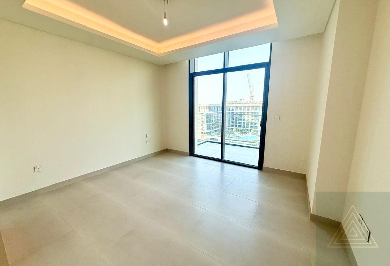 Burj View | High Floor | 3BR + Maid | Corner photo 14