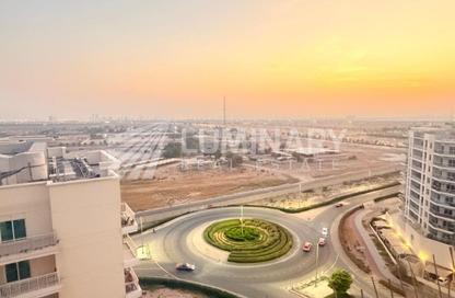 Apartment - 2 Bedrooms - 3 Bathrooms for rent in Mazaya 5 - Queue Point - Liwan - Dubai Apartment - 2 Bedrooms - 3 Bathrooms for rent in Mazaya 5 - Queue Point - Liwan - Dubai