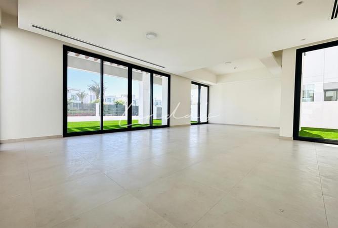 4-bed villa in Caya 2 — photo 2