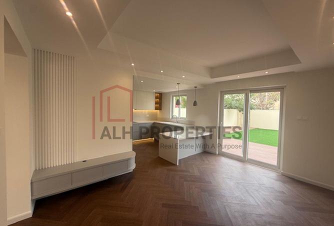 88302448 - Property Image 2