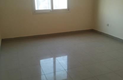 Apartment - 2 Bedrooms - 2 Bathrooms for rent in Abu Shagara building - Abu shagara - Sharjah