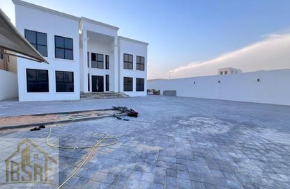 Villa - 6 - 7+ for rent in Madinat Al Riyad - Abu Dhabi