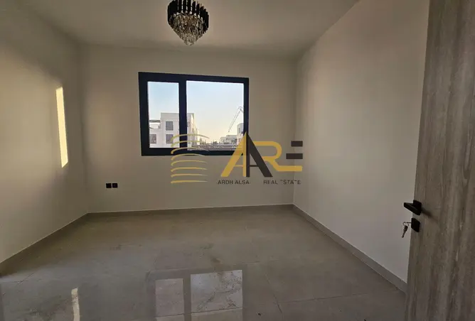 120677321 - Property Image 2
