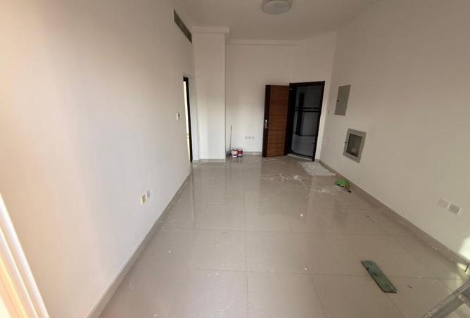 56128254 - Property Image 3