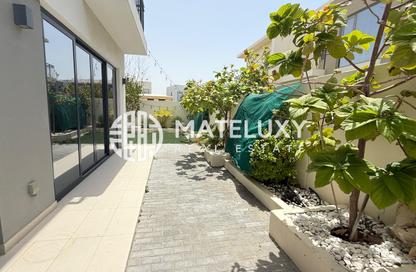 Villa - 4 - 4 for rent in Camelia 2 - Camelia - Arabian Ranches 2 - Dubai