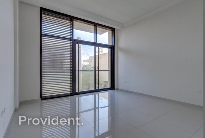 Corner Unit | THM Layout | Ready to Move photo 3