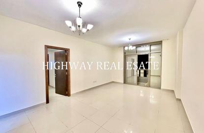 Apartment - 2 - 3 for rent in Sahara Tower 3 - Sahara Complex - Al Nahda - Sharjah