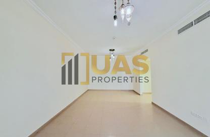 Apartment - 2 - 4 for rent in Noor Al Safa Building - Al Jaddaf - Dubai