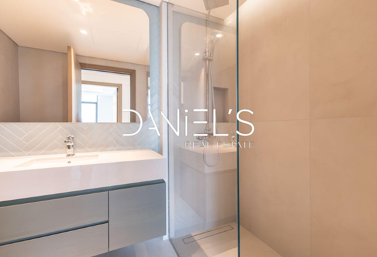 Corner Unit | Terrace | Park and Burj View photo 11