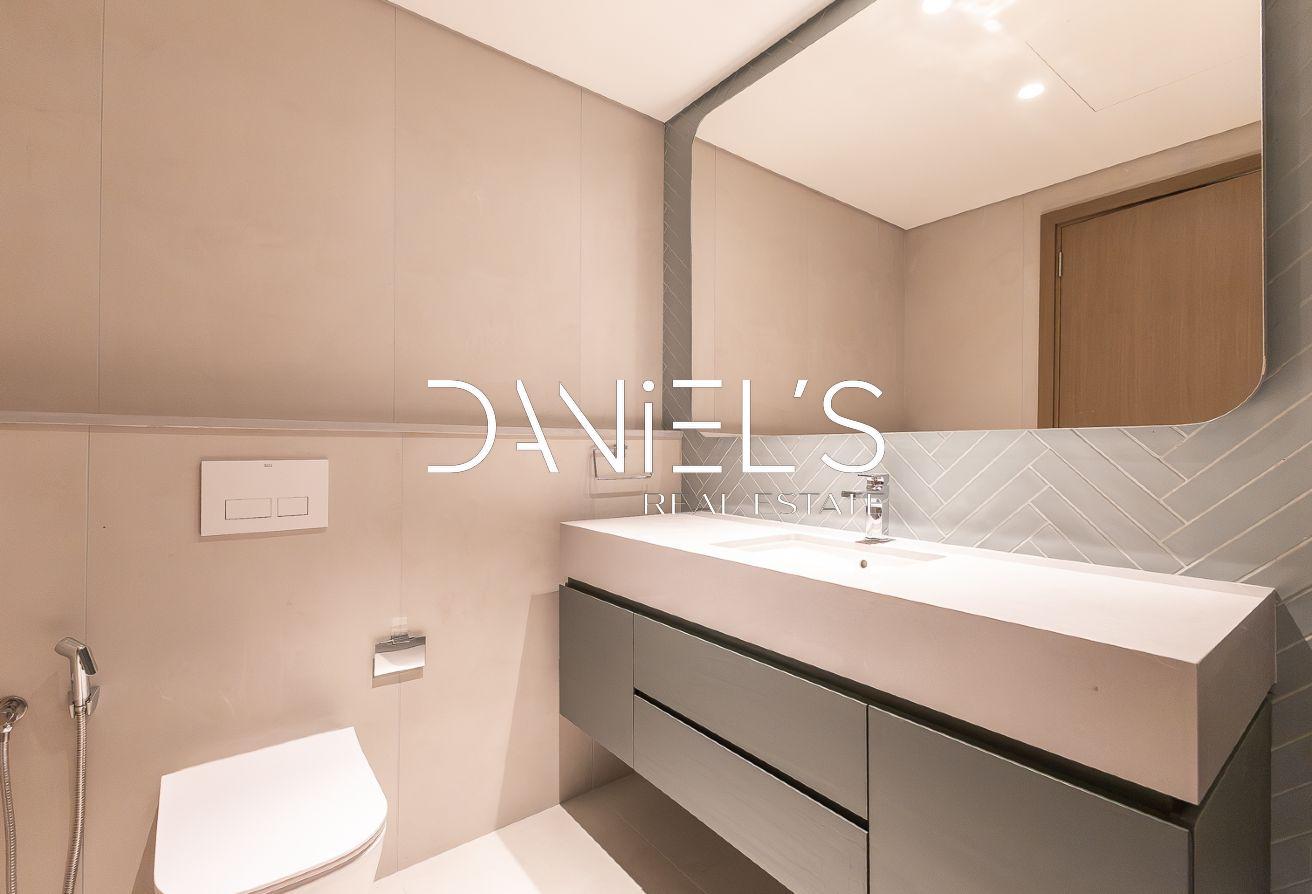 Corner Unit | Terrace | Park and Burj View photo 12