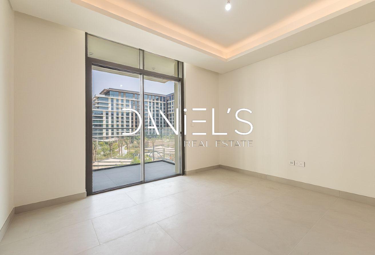 Corner Unit | Terrace | Park and Burj View photo 13